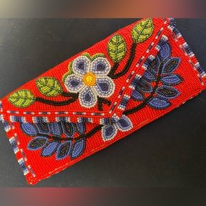 Handmade beaded one pocket wallet